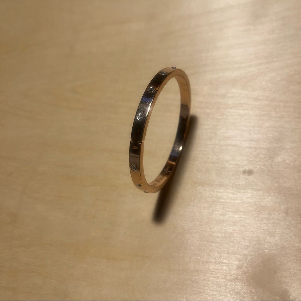 Kate Spade Rose Gold Watch with matching Bangle needs batteries/service - Picture 7 of 9